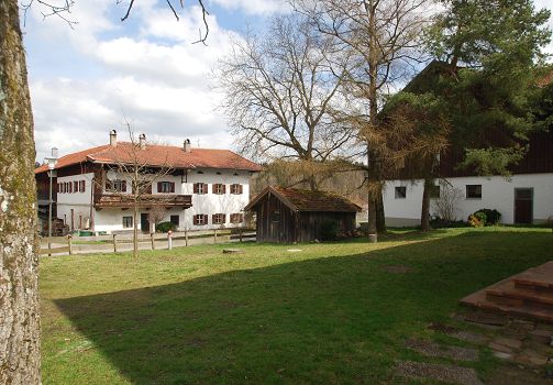 Garten Chieming, Chiemsee, Chiemgau, Berge, See, Hafen, Segeln, Exklusiv, Lage, Groß